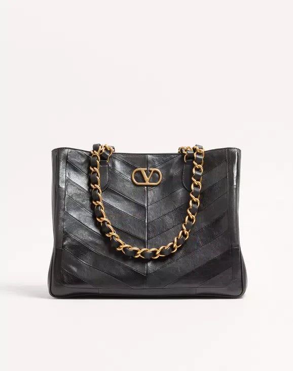Valentino Garavani Laseine Shopping Bag In Nappa Leather With A Chevron Pattern