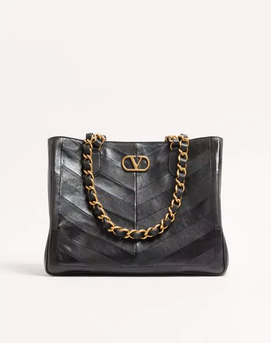 Valentino Garavani Laseine Shopping Bag In Nappa Leather With A Chevron Pattern